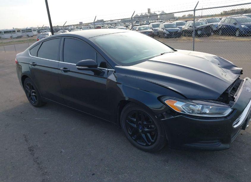 2014 Ford Fusion SE (VIN 3FA6P0H76ER129221) main photo
