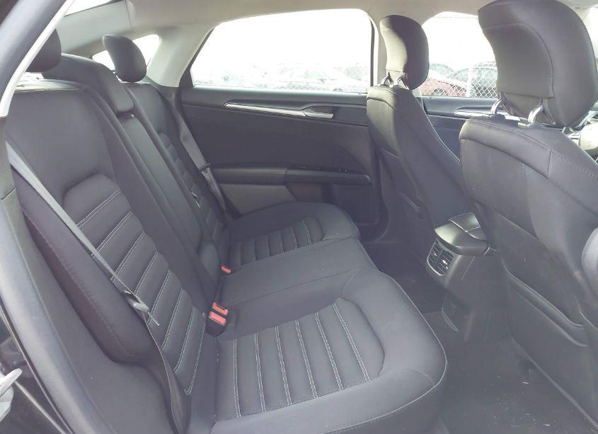 Photo 8 of 2014 Ford Fusion SE (VIN 3FA6P0H76ER129221)