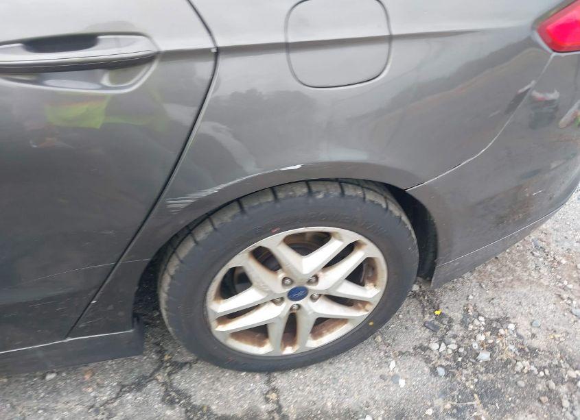 Photo 13 of 2014 Ford Fusion SE (VIN 3FA6P0H76ER132779)