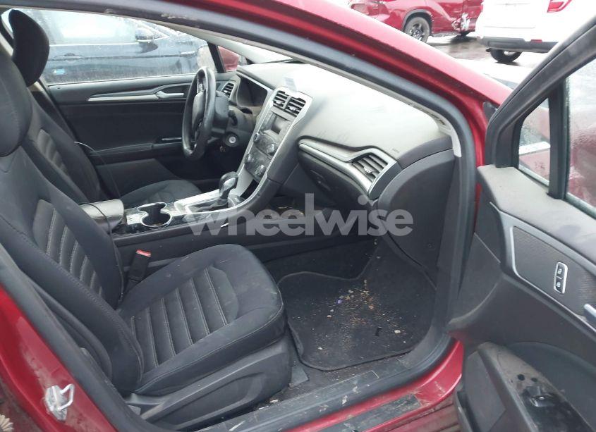 Photo 5 of 2014 Ford Fusion SE (VIN 3FA6P0H76ER163823)