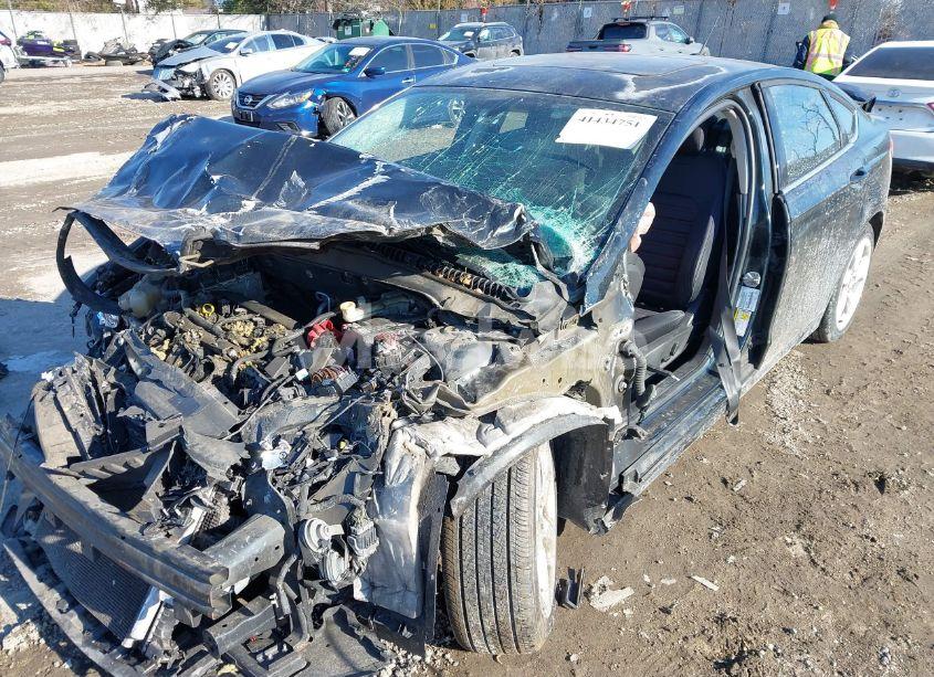 Photo 2 of 2014 Ford Fusion SE (VIN 3FA6P0H76ER211367)