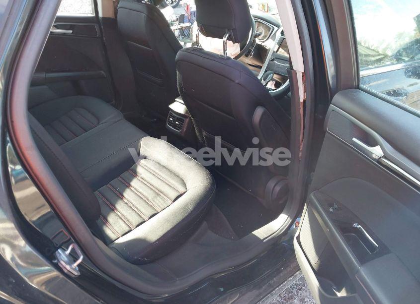 Photo 8 of 2014 Ford Fusion SE (VIN 3FA6P0H76ER211367)