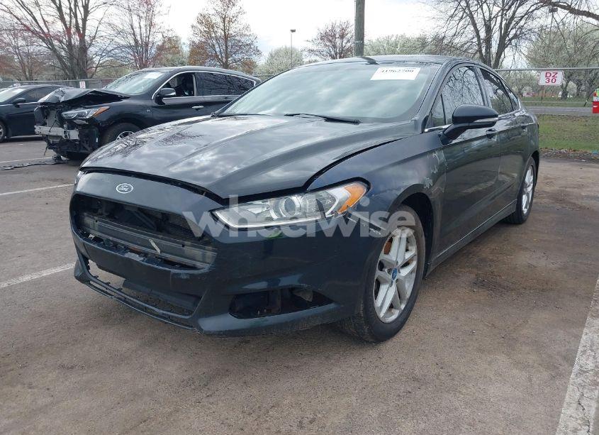 Photo 2 of 2014 Ford Fusion SE (VIN 3FA6P0H76ER212874)