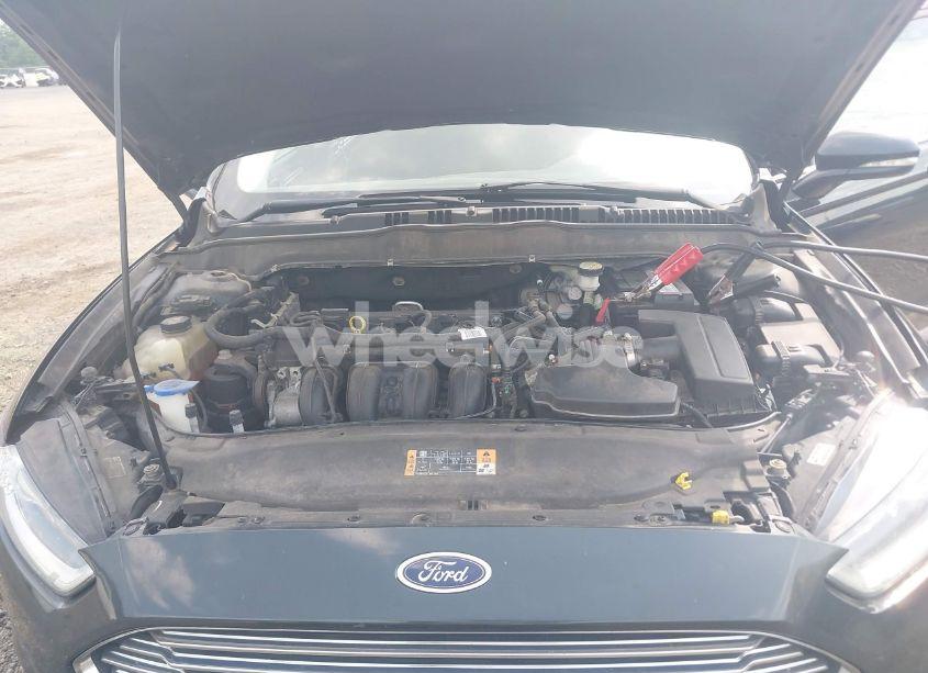 Photo 10 of 2014 Ford Fusion SE (VIN 3FA6P0H76ER246359)