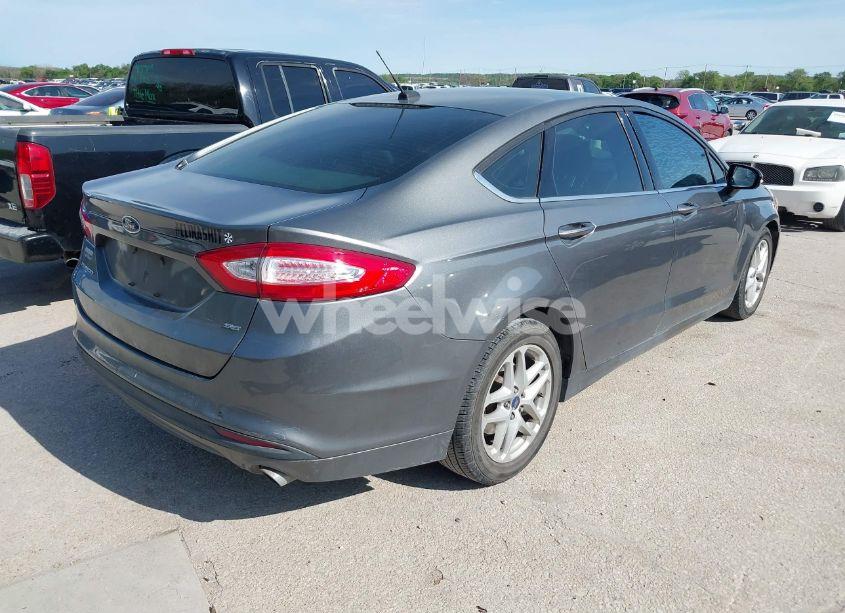 Photo 4 of 2014 Ford Fusion SE (VIN 3FA6P0H76ER255045)