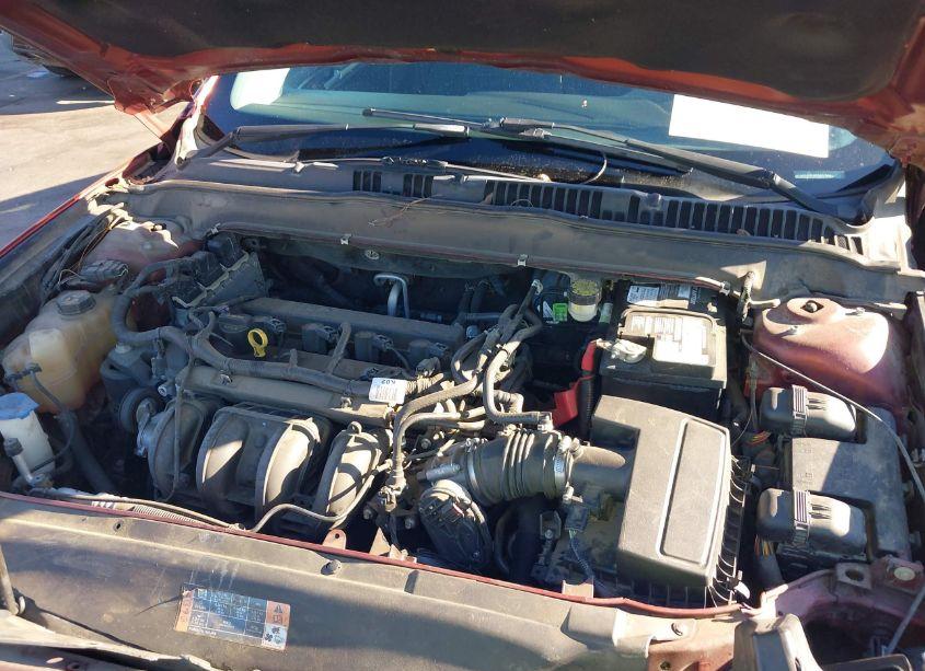 Photo 10 of 2014 Ford Fusion SE (VIN 3FA6P0H76ER277644)