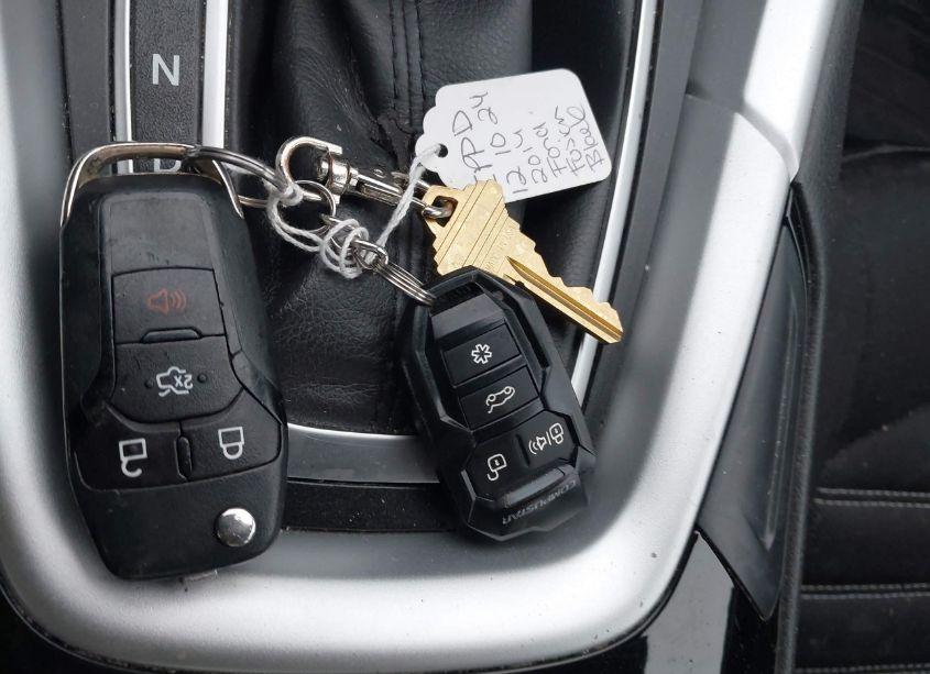 Photo 11 of 2014 Ford Fusion SE (VIN 3FA6P0H76ER282438)