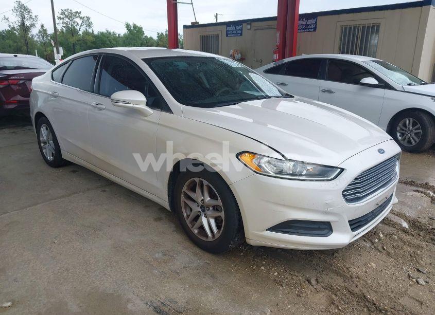2014 Ford Fusion SE (VIN 3FA6P0H76ER396293) main photo