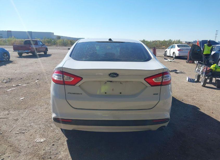 Photo 16 of 2015 Ford Fusion SE (VIN 3FA6P0H76FR118222)