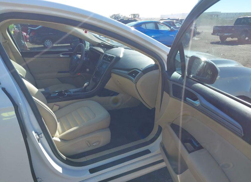 Photo 5 of 2015 Ford Fusion SE (VIN 3FA6P0H76FR118222)