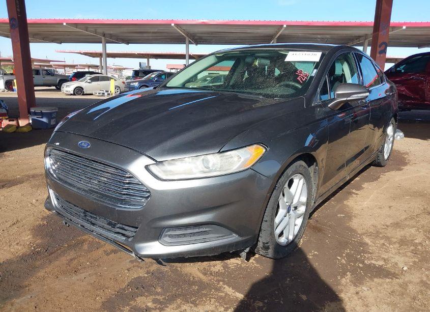 Photo 2 of 2015 Ford Fusion SE (VIN 3FA6P0H76FR129222)