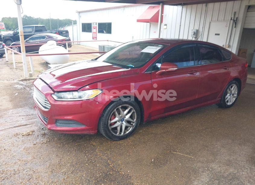Photo 2 of 2015 Ford Fusion SE (VIN 3FA6P0H76FR157005)