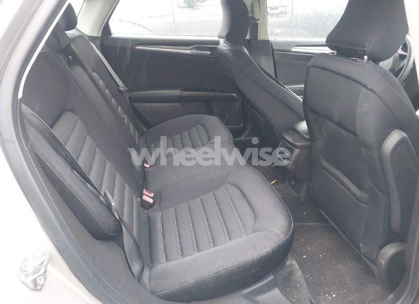 Photo 8 of 2015 Ford Fusion SE (VIN 3FA6P0H76FR173303)