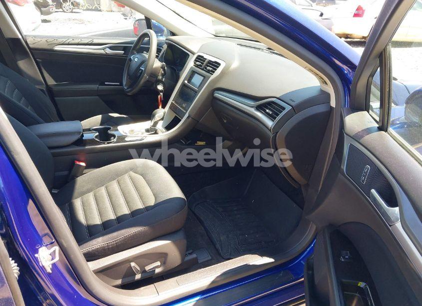 Photo 5 of 2015 Ford Fusion SE (VIN 3FA6P0H76FR194720)