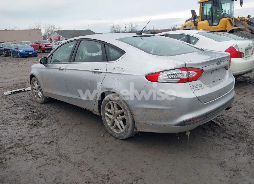Photo 3 of 2015 Ford Fusion SE (VIN 3FA6P0H76FR207935)