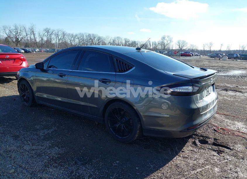 Photo 3 of 2015 Ford Fusion SE (VIN 3FA6P0H76FR221673)