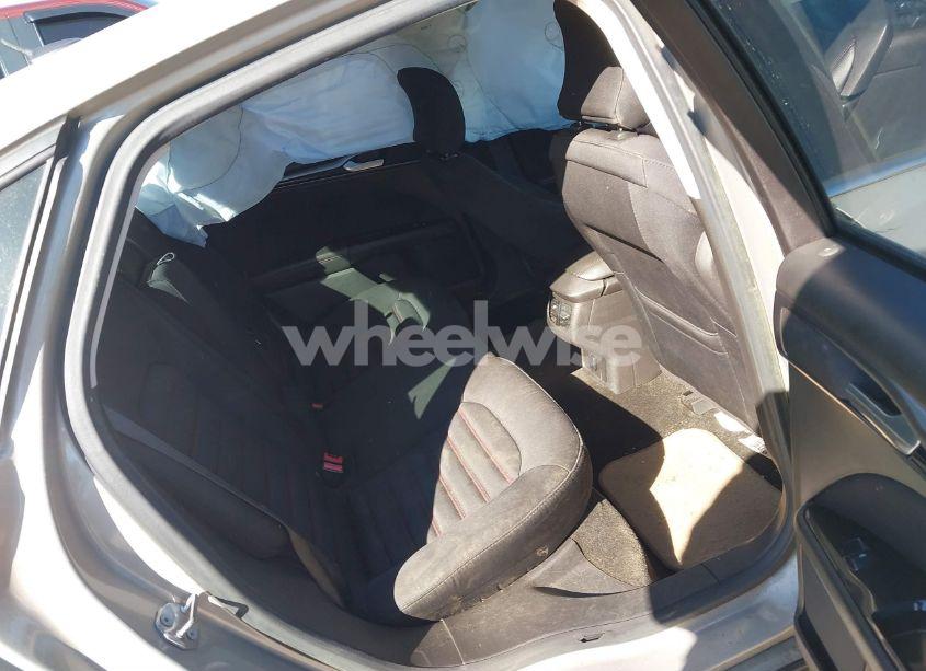 Photo 8 of 2015 Ford Fusion SE (VIN 3FA6P0H76FR235413)