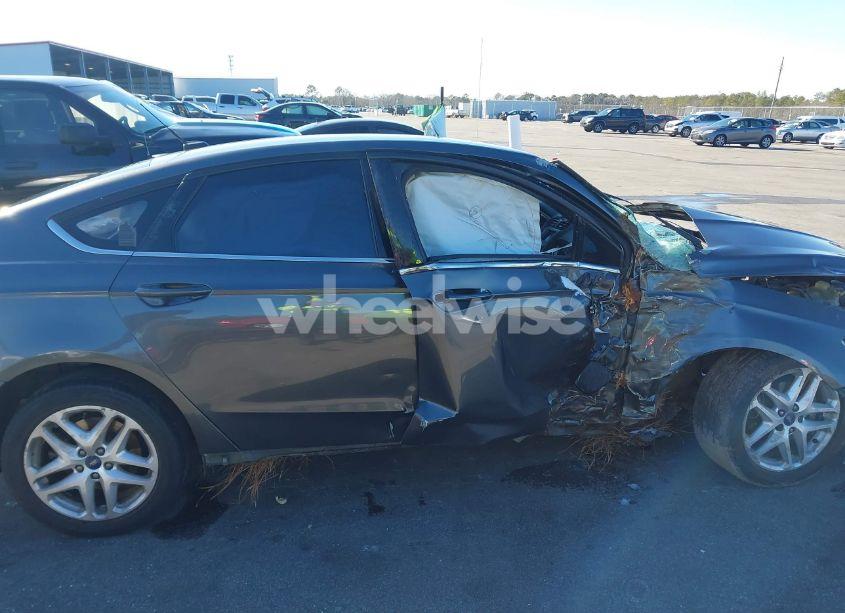 Photo 12 of 2015 Ford Fusion SE (VIN 3FA6P0H76FR274325)
