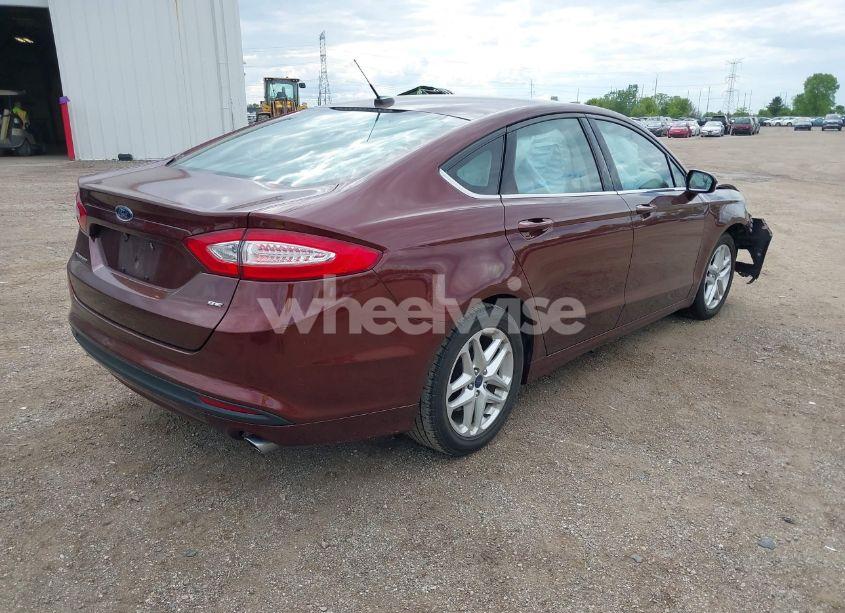 Photo 4 of 2015 Ford Fusion SE (VIN 3FA6P0H76FR275796)
