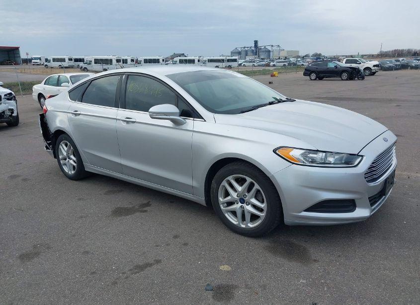 2015 Ford Fusion SE (VIN 3FA6P0H76FR280223) main photo