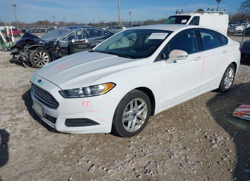 Photo 2 of 2015 Ford Fusion SE (VIN 3FA6P0H76FR289651)