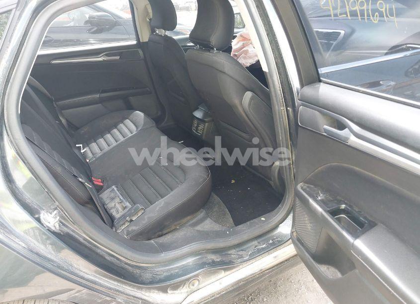 Photo 8 of 2015 Ford Fusion SE (VIN 3FA6P0H76FR292159)