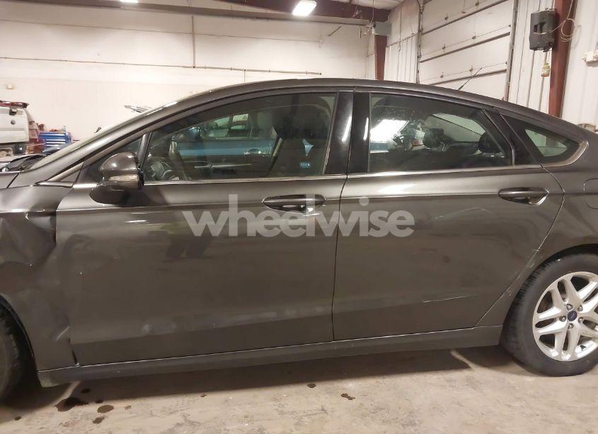 Photo 14 of 2015 Ford Fusion SE (VIN 3FA6P0H76FR305606)