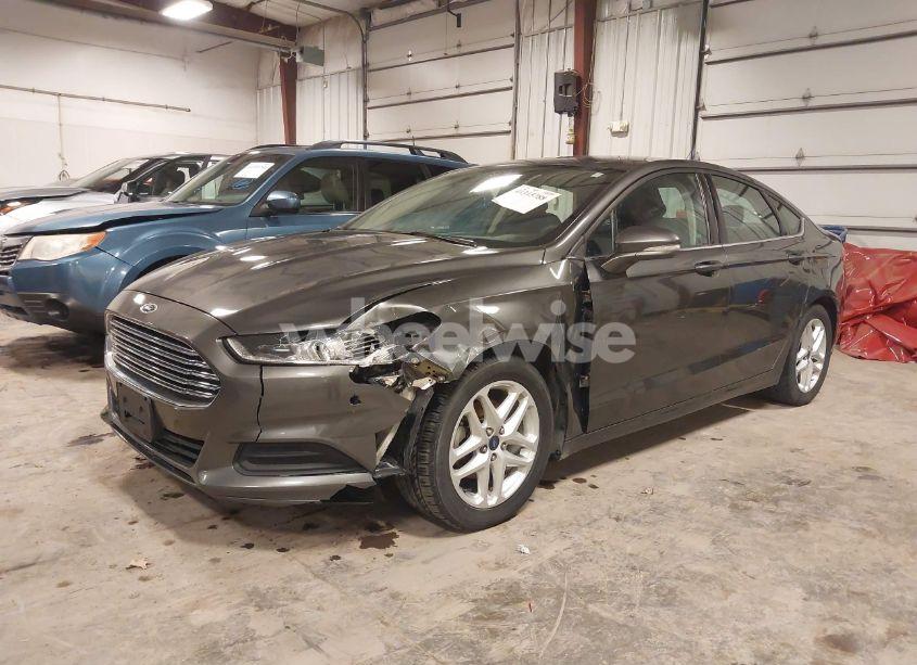 Photo 2 of 2015 Ford Fusion SE (VIN 3FA6P0H76FR305606)