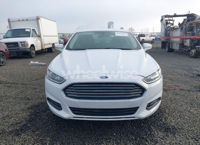 Photo 12 of 2015 Ford Fusion SE (VIN 3FA6P0H76FR310904)