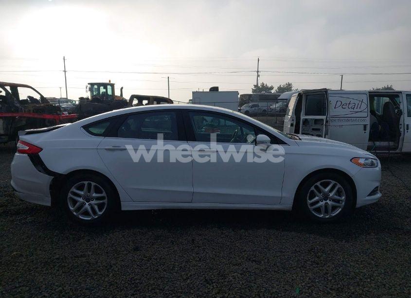 Photo 13 of 2015 Ford Fusion SE (VIN 3FA6P0H76FR310904)