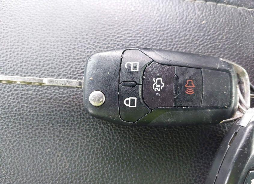 Photo 11 of 2016 Ford Fusion SE (VIN 3FA6P0H76GR100711)