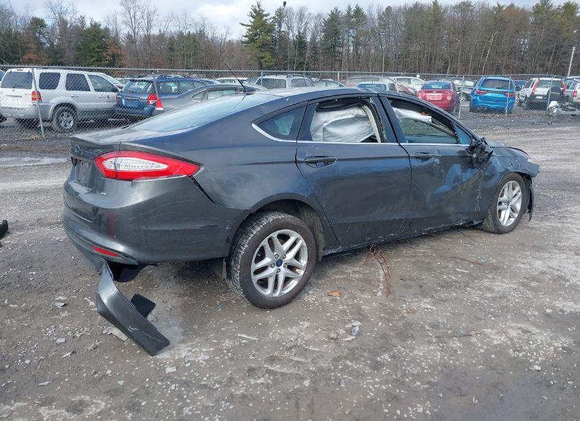 Photo 4 of 2016 Ford Fusion SE (VIN 3FA6P0H76GR100711)