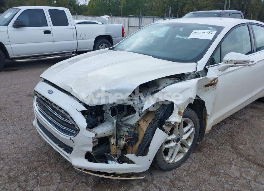 Photo 6 of 2016 Ford Fusion SE (VIN 3FA6P0H76GR109599)