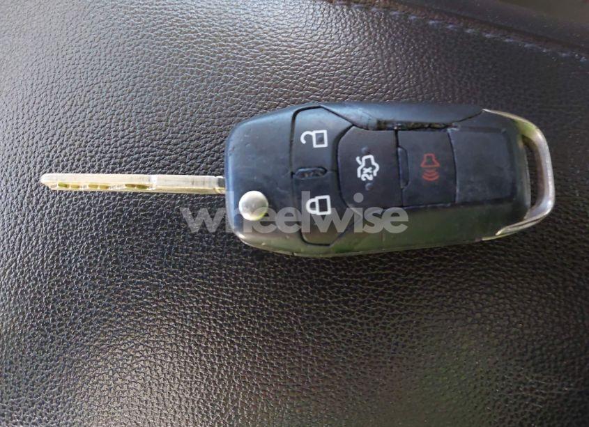 Photo 11 of 2016 Ford Fusion SE (VIN 3FA6P0H76GR147933)