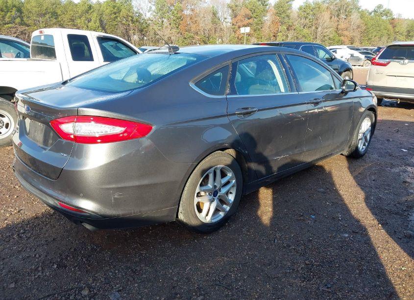 Photo 4 of 2016 Ford Fusion SE (VIN 3FA6P0H76GR199997)