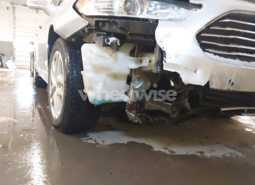 Photo 20 of 2016 Ford Fusion SE (VIN 3FA6P0H76GR201229)