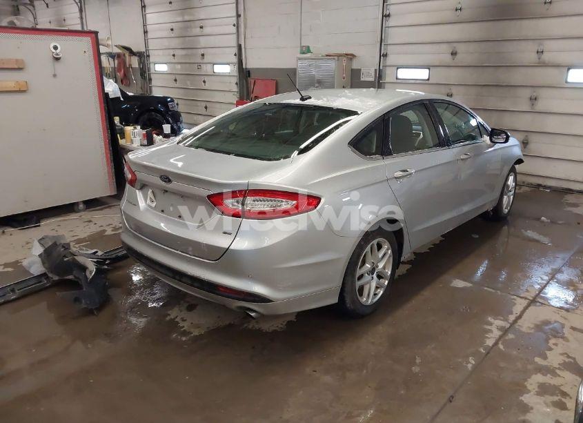 Photo 4 of 2016 Ford Fusion SE (VIN 3FA6P0H76GR201229)