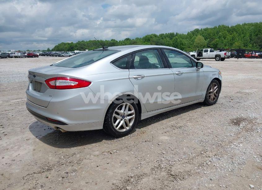 Photo 4 of 2016 Ford Fusion SE (VIN 3FA6P0H76GR237311)