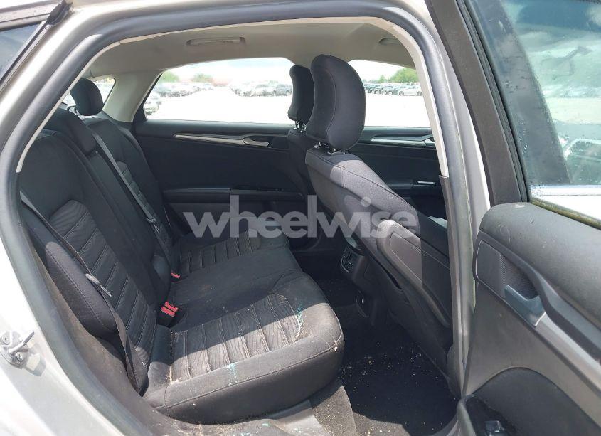 Photo 8 of 2016 Ford Fusion SE (VIN 3FA6P0H76GR237311)