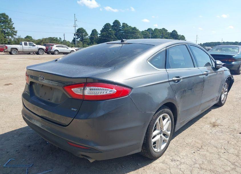 Photo 4 of 2016 Ford Fusion SE (VIN 3FA6P0H76GR239303)