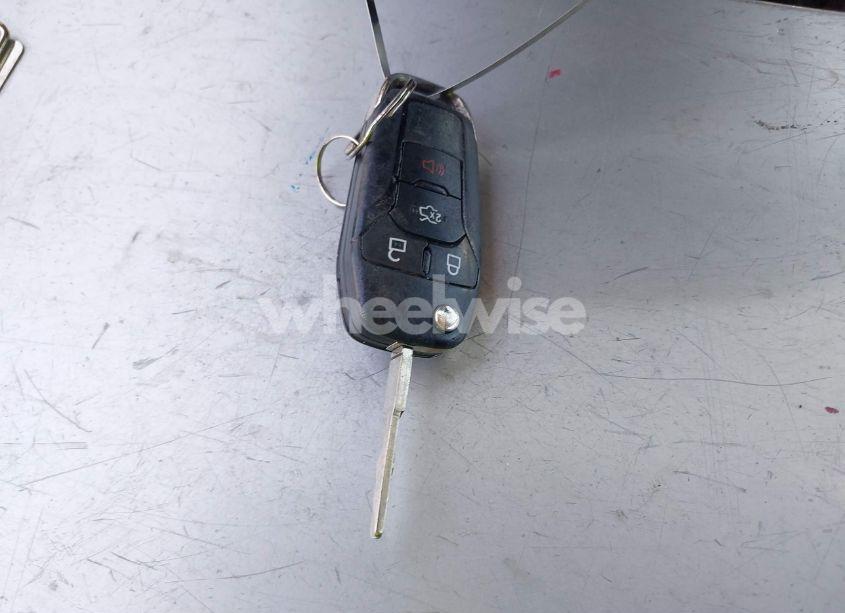 Photo 11 of 2016 Ford Fusion SE (VIN 3FA6P0H76GR330779)