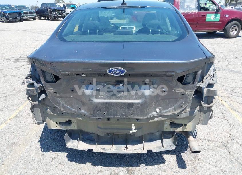 Photo 6 of 2016 Ford Fusion SE (VIN 3FA6P0H76GR330779)