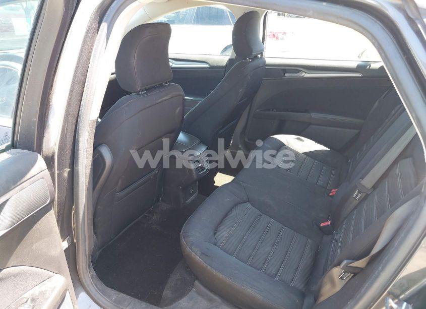 Photo 8 of 2016 Ford Fusion SE (VIN 3FA6P0H76GR330779)