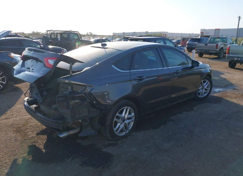 Photo 4 of 2016 Ford Fusion SE (VIN 3FA6P0H76GR354791)