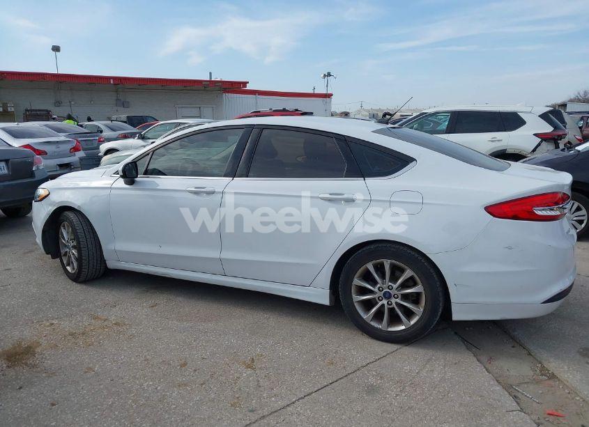Photo 14 of 2017 Ford Fusion SE (VIN 3FA6P0H76HR146136)