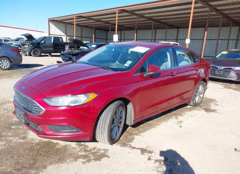 Photo 2 of 2017 Ford Fusion SE (VIN 3FA6P0H76HR159985)