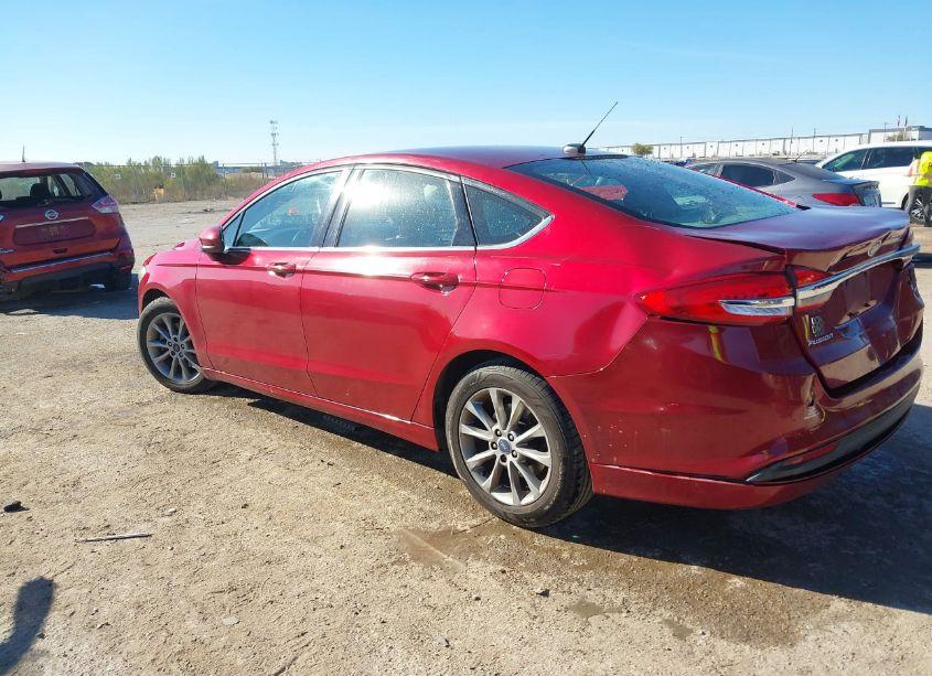 Photo 3 of 2017 Ford Fusion SE (VIN 3FA6P0H76HR159985)