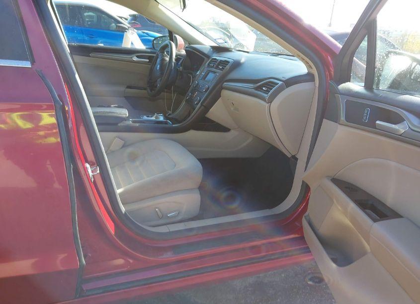 Photo 5 of 2017 Ford Fusion SE (VIN 3FA6P0H76HR159985)