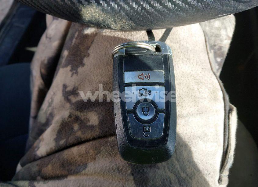 Photo 11 of 2017 Ford Fusion SE (VIN 3FA6P0H76HR171635)