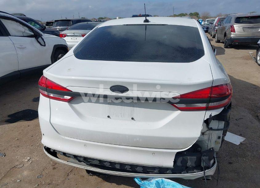 Photo 16 of 2017 Ford Fusion SE (VIN 3FA6P0H76HR175619)